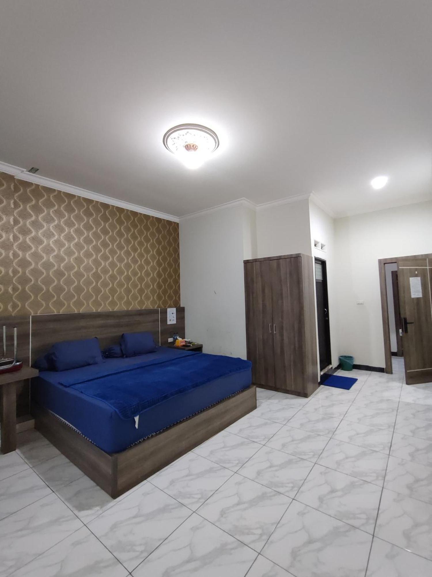 Baturaja  Hotel Grand Ansara Mentari מראה חיצוני תמונה